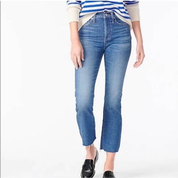 J. Crew 9” Demi Women’s Boot Cut Crop Frayed Jeans - Picture 7 of 7